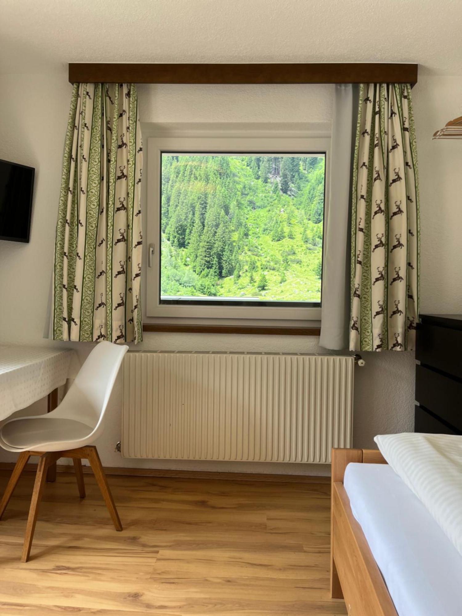 Pension Anna Sankt Leonhard im Pitztal Exterior foto
